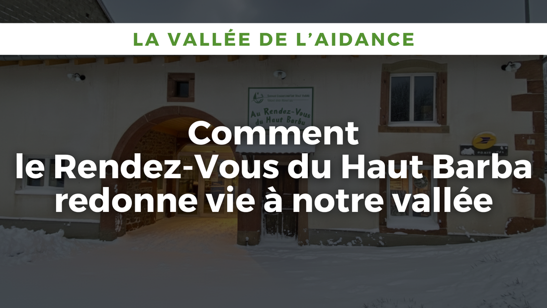 Vue extérieure de l'ancienne ferme historique de Laveline-du-Houx entièrement réhabilitée pour devenir le tiers-lieu Au Rendez-Vous du Haut Barba.